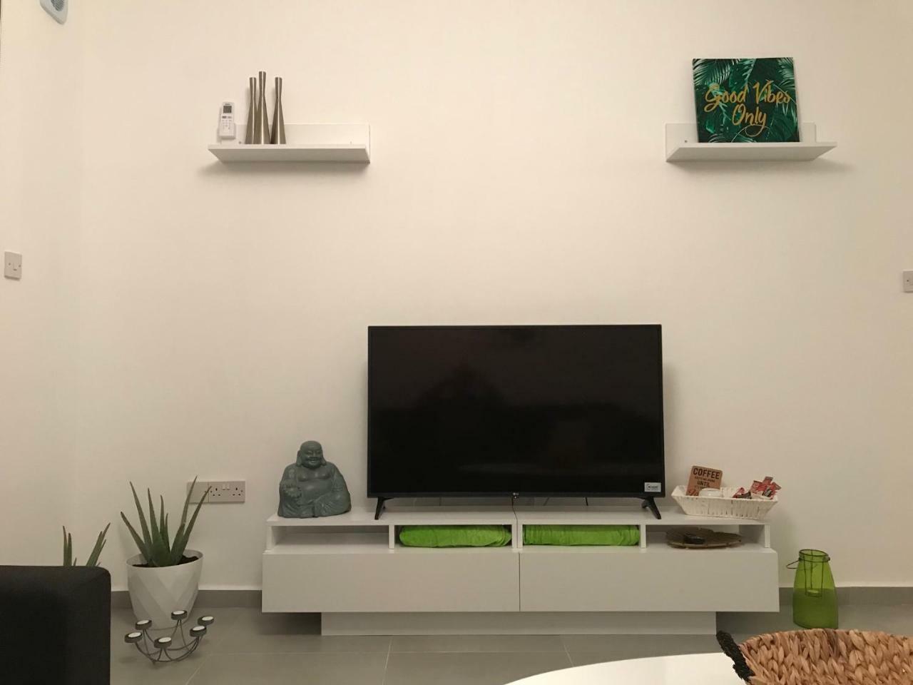 Cozy Flat In The Heart Of North Nicosia --- 55-1 Apartment Bagian luar foto