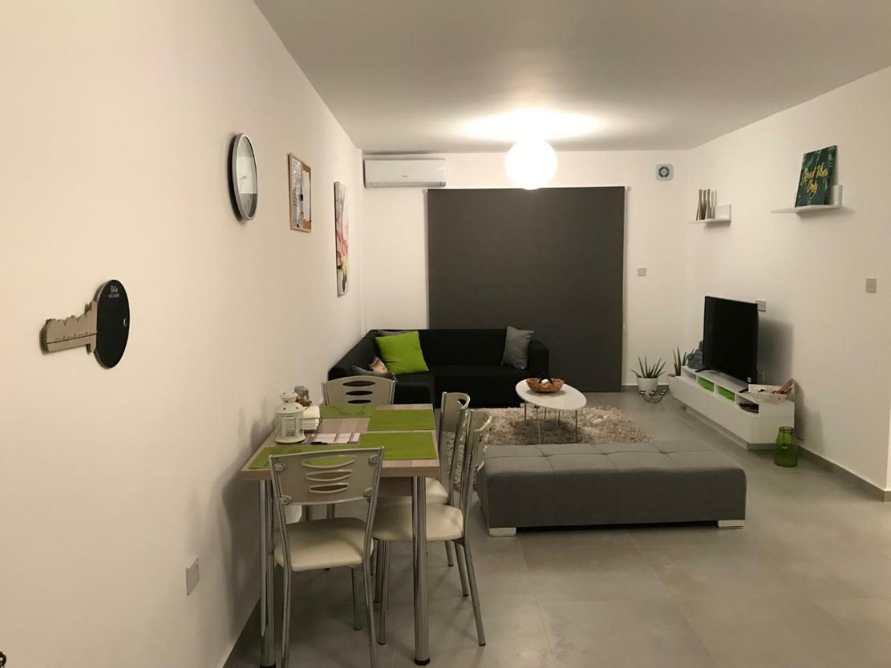 Cozy Flat In The Heart Of North Nicosia --- 55-1 Apartment Bagian luar foto