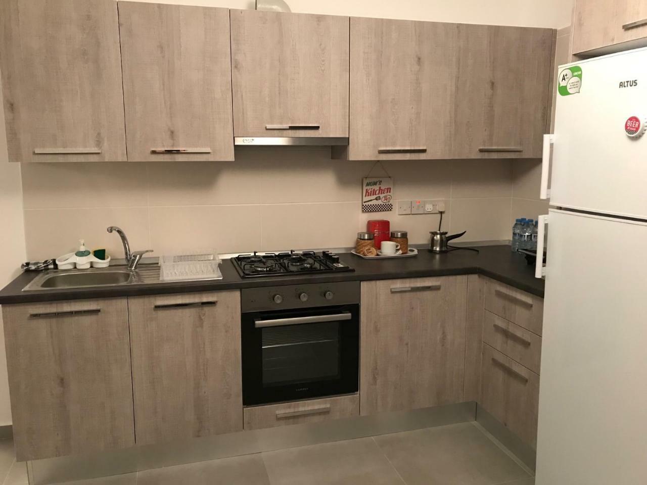 Cozy Flat In The Heart Of North Nicosia --- 55-1 Apartment Bagian luar foto