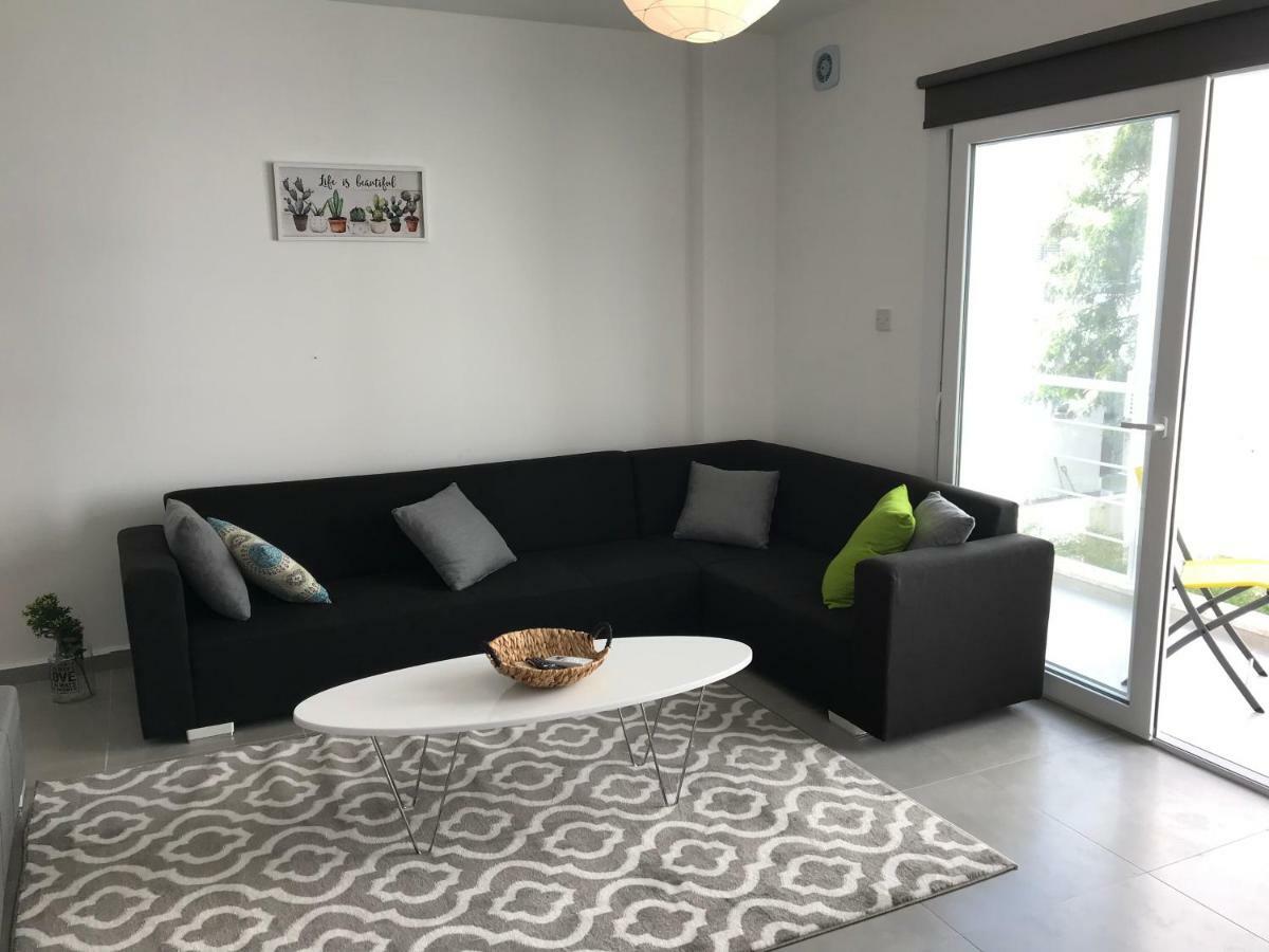 Cozy Flat In The Heart Of North Nicosia --- 55-1 Apartment Bagian luar foto