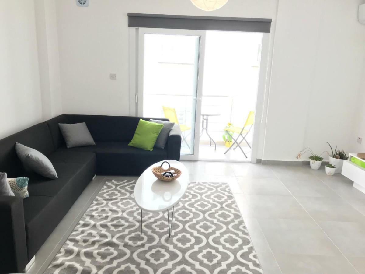 Cozy Flat In The Heart Of North Nicosia --- 55-1 Apartment Bagian luar foto